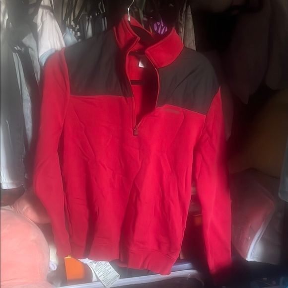 Men's Red and Black Sweater - Picture 1 of 1